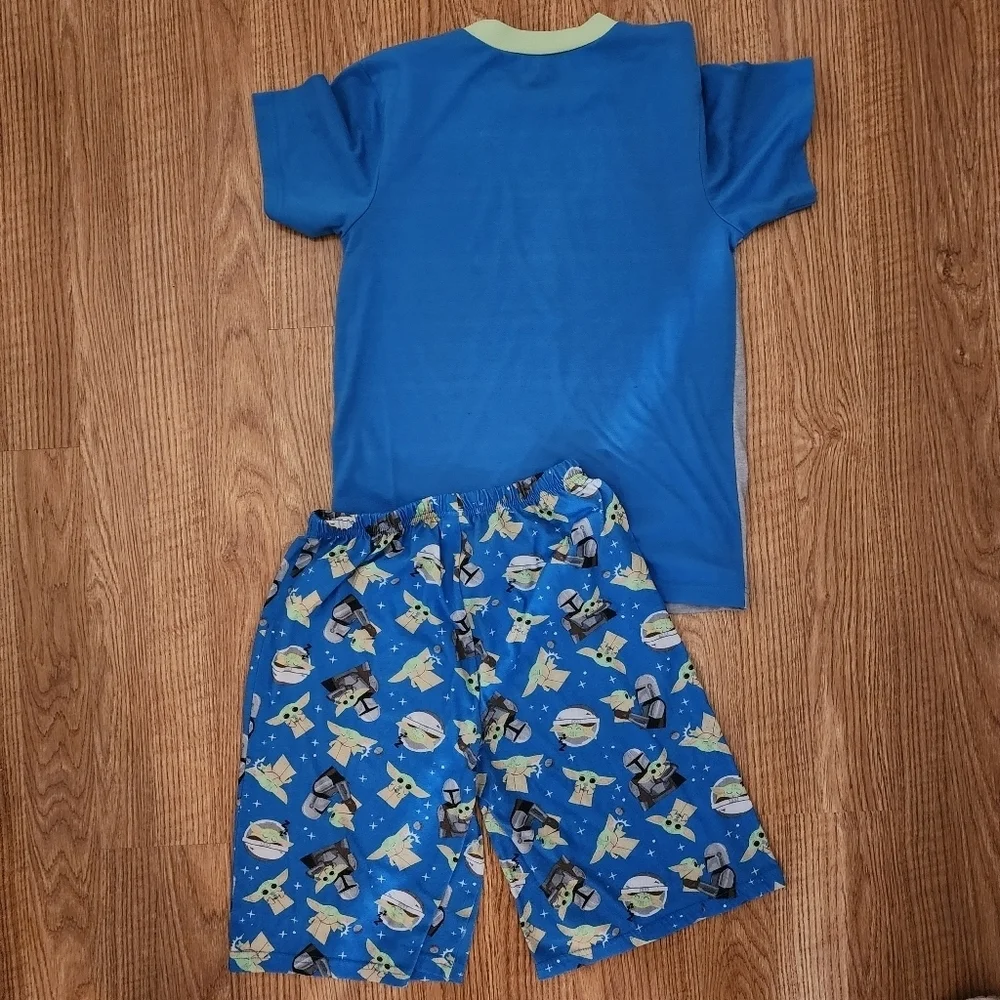Star Wars Mandalorian blue and gray short sleeve pajama set Size L
